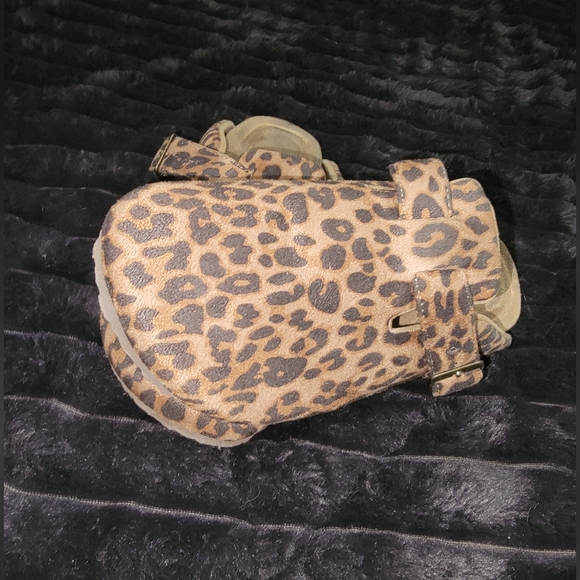 Leopard Print - Picture 3 of 3